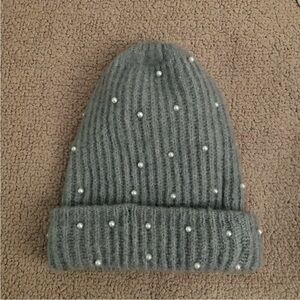 Pearl knit beanie